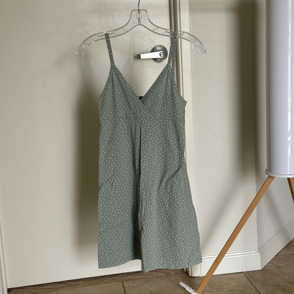 BRANDY MELVILLE MINI DRESS SIZE S